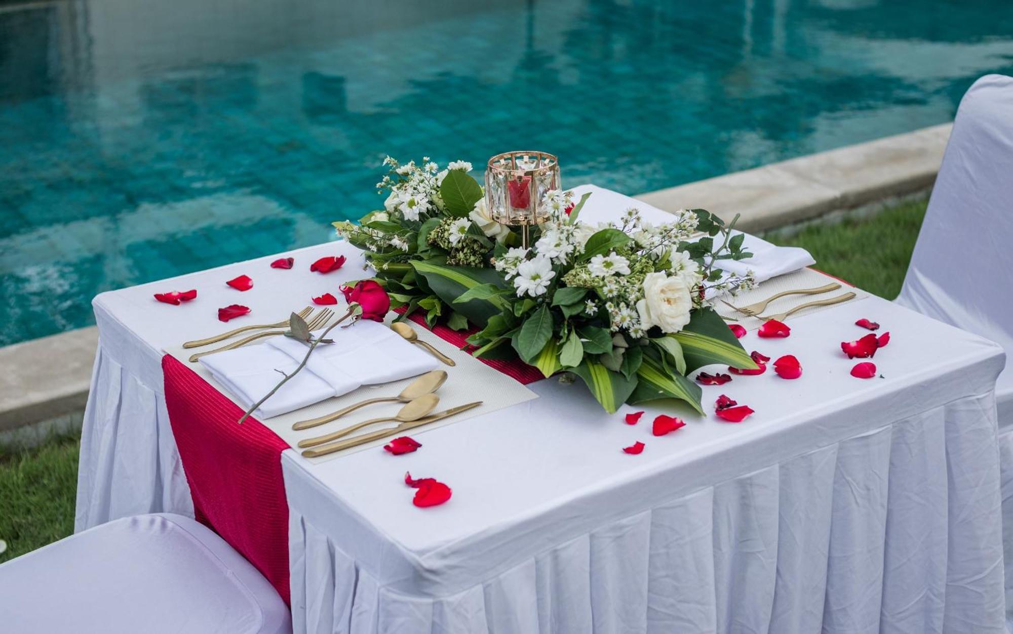 Tis Orchid Villa By Premier Hospitality Asia Seminyak (Bali) Exterior photo